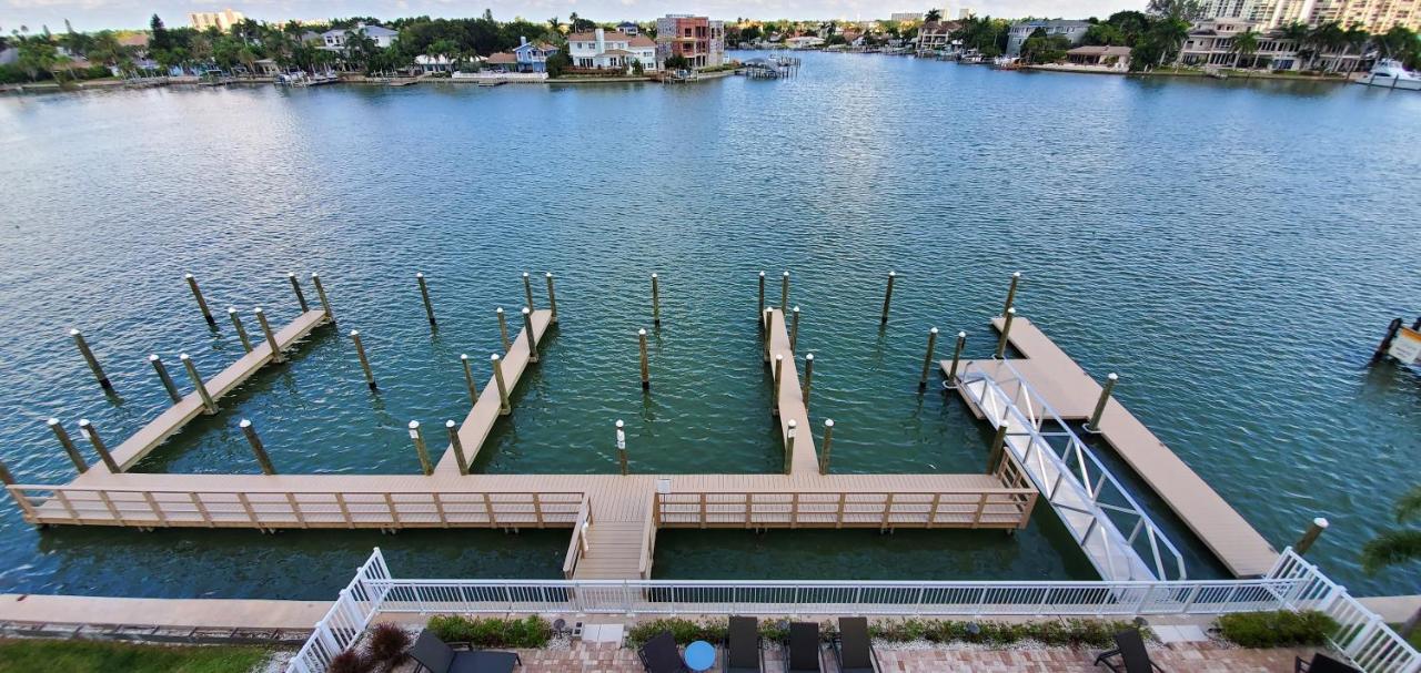 Provident Oceana Beachfront Suites เซนต์พีทบีช ภายนอก รูปภาพ